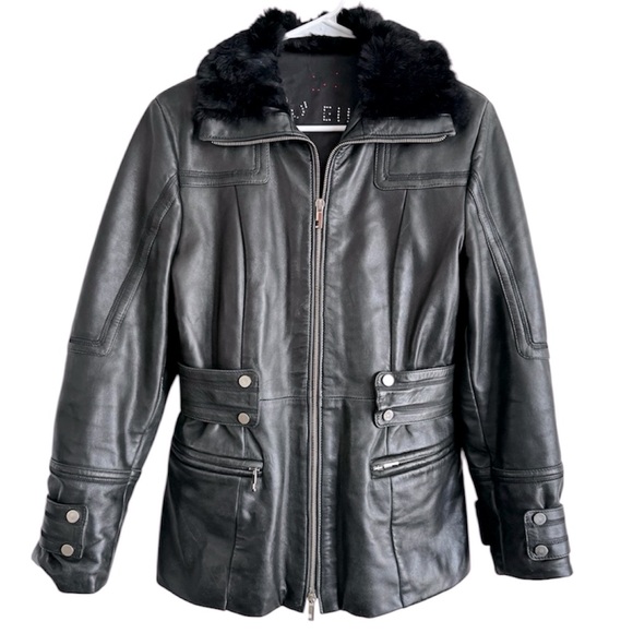 Vintage Black Leather Jacket with Faux Fur Collar